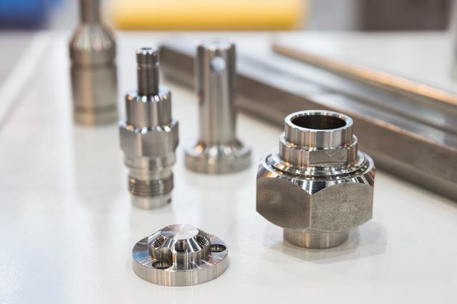 旋盤機械加工部品